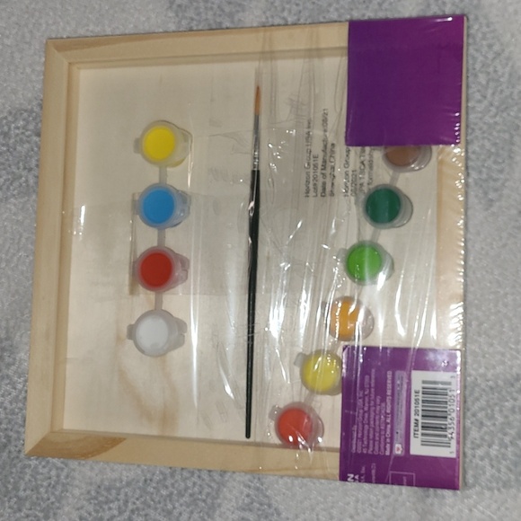 Go Create! 100% Premium Wood Fire Engine Puppy Canvas Art Paint Brush 4 Colors - Picture 2 of 5